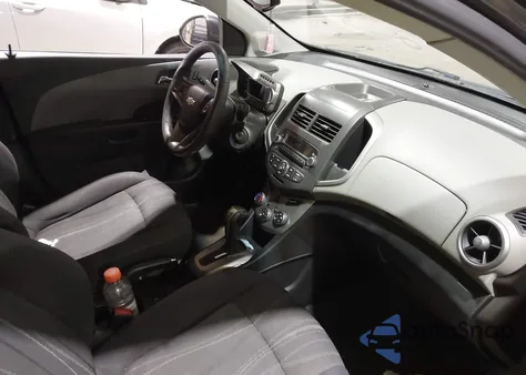 2014 Chevrolet Sonic Lt Auto z USA, uszkodzony, nr VIN 1G1JC6SH1E4118164